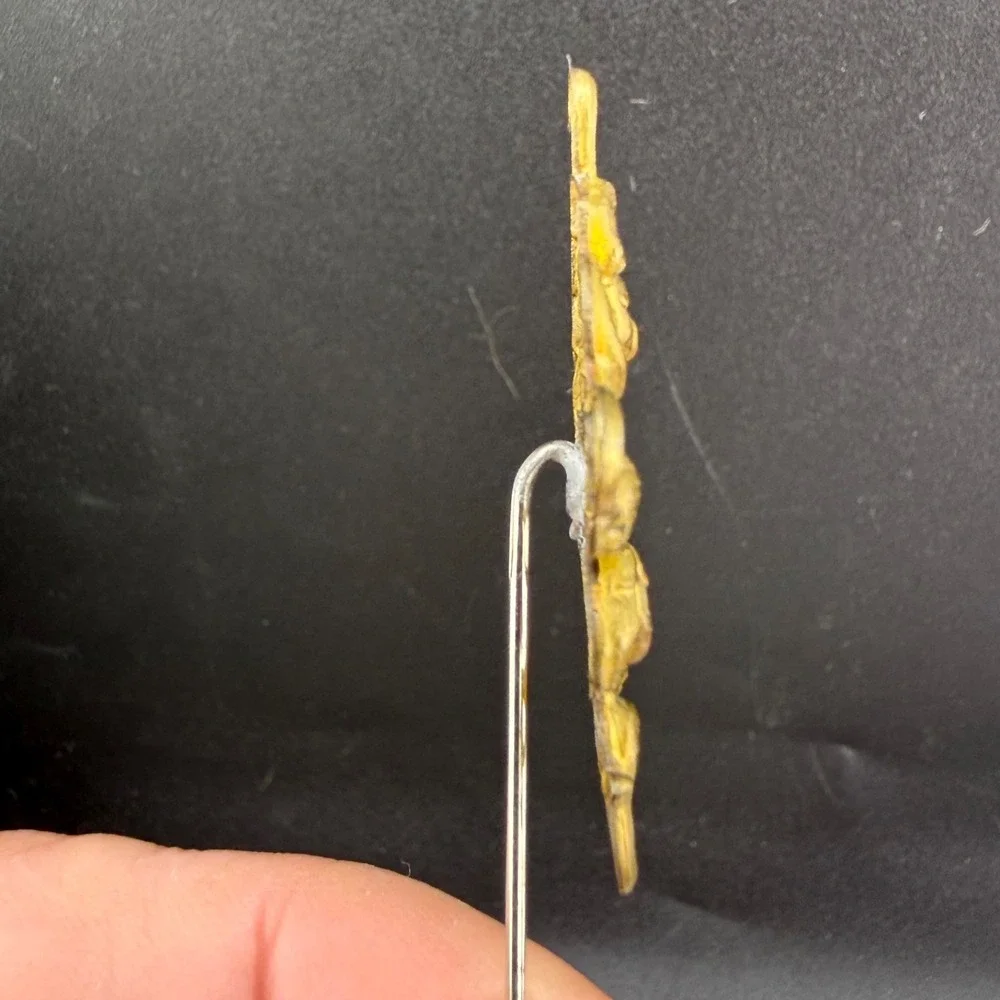 Vintage Leaf Stick Pin Vines Gold Tone